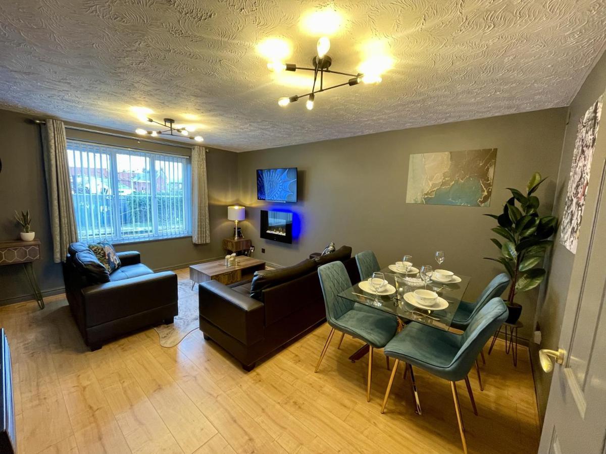 No24 - 2-Bed Boutique Apartment - Hosted By Hutch Lifestyle Leamington Spa Buitenkant foto